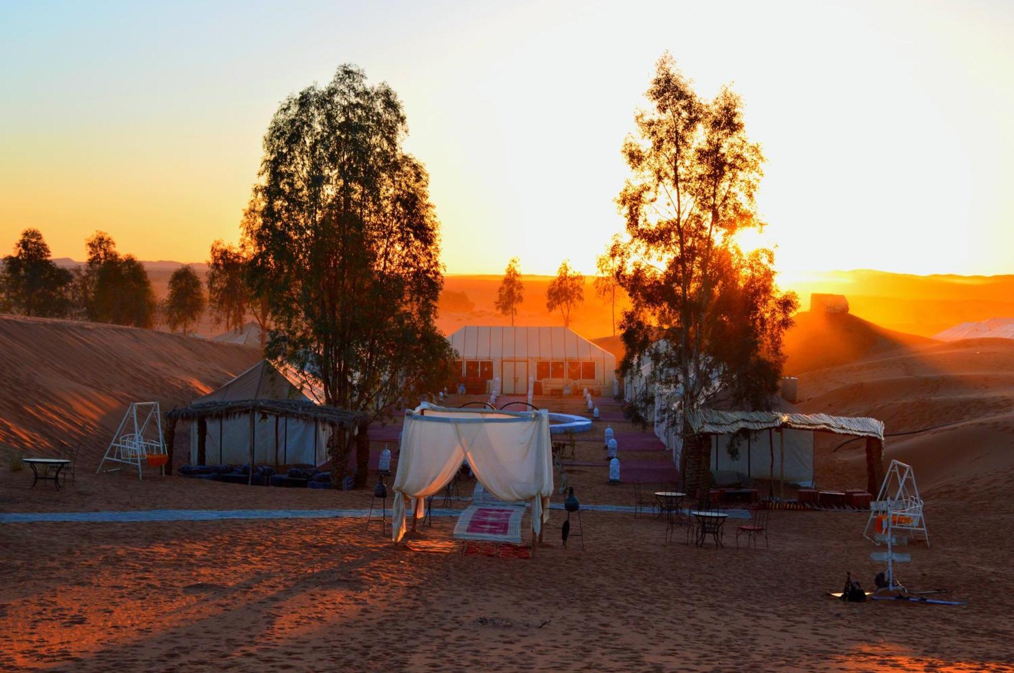 Merzouga Paradise Luxury Camp Exterior foto