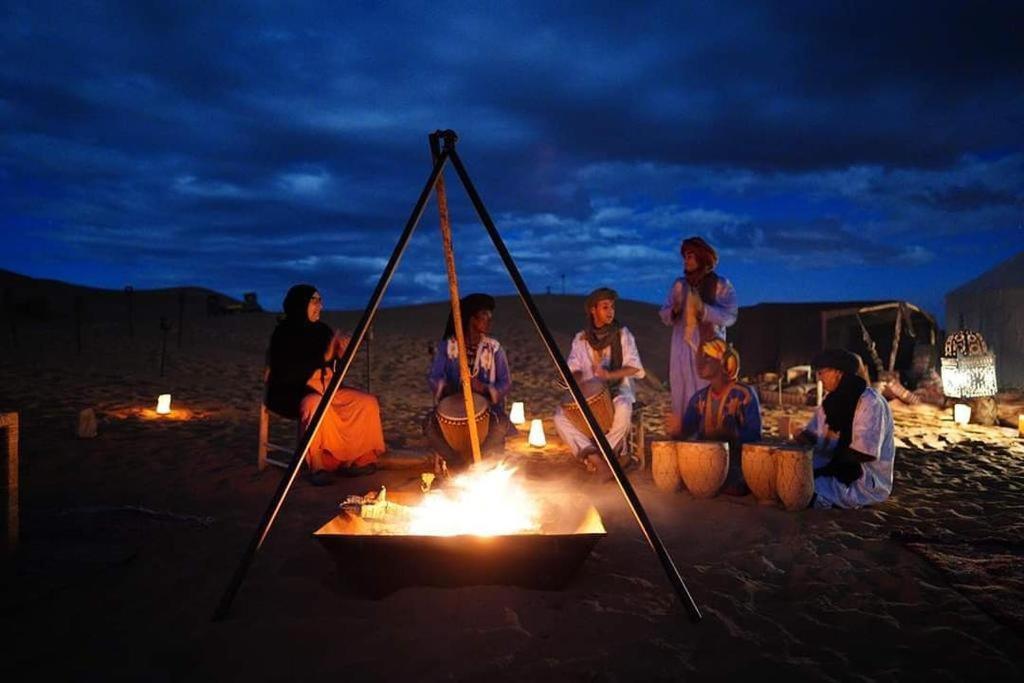 Merzouga Paradise Luxury Camp Exterior foto